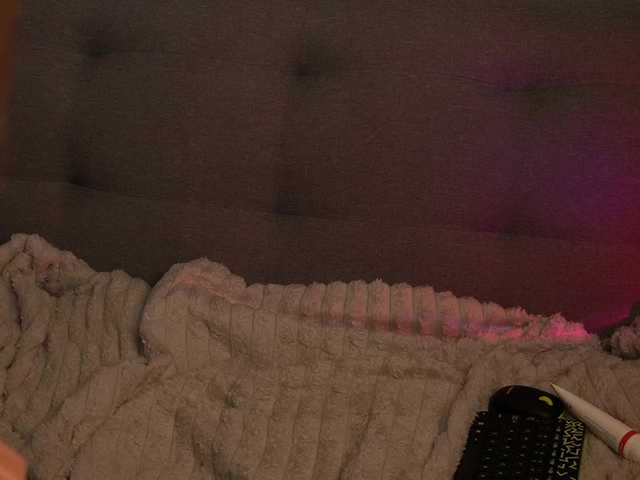 miacelestiall live cam on BongaCams