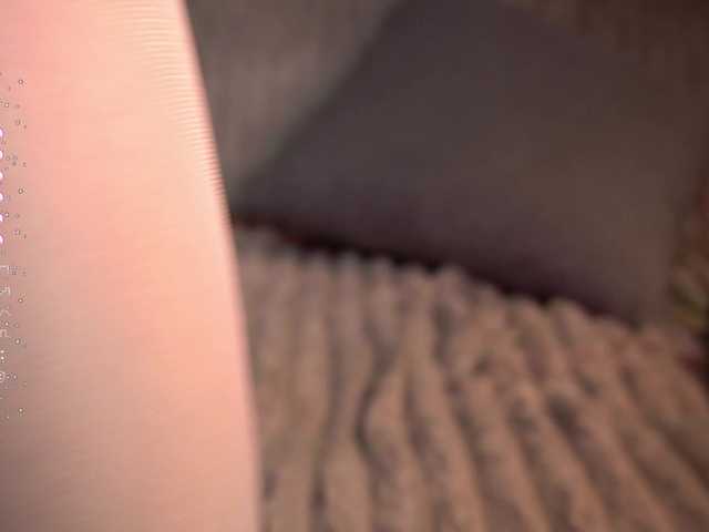 miacelestiall live cam on BongaCams