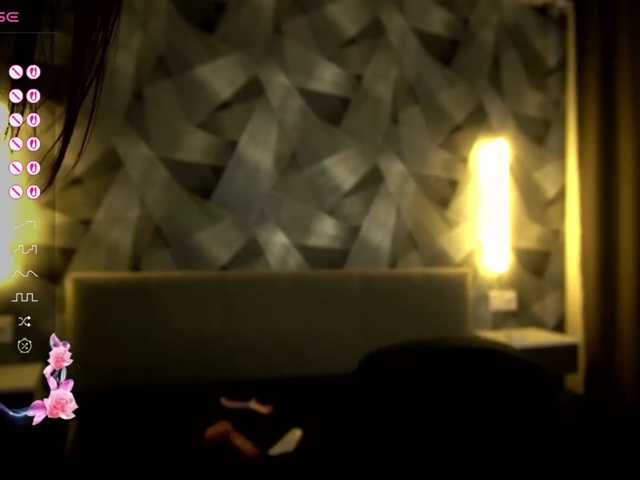 miacelestiall live cam on BongaCams