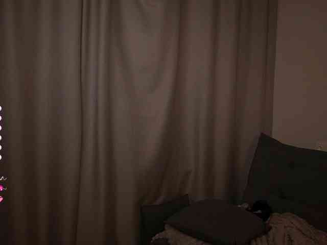 miacelestiall webcam