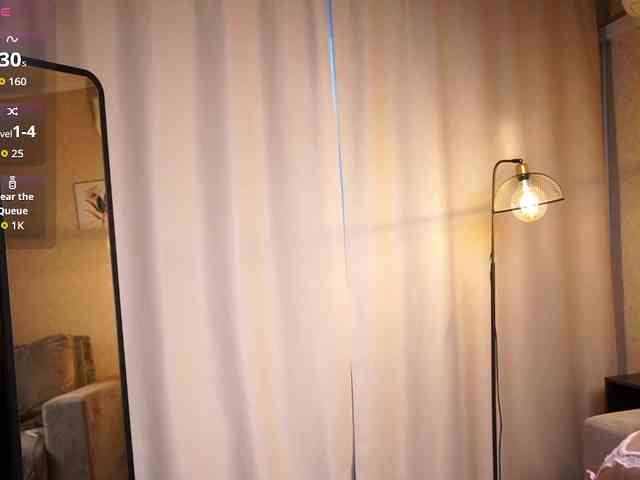 miacelestiall webcam