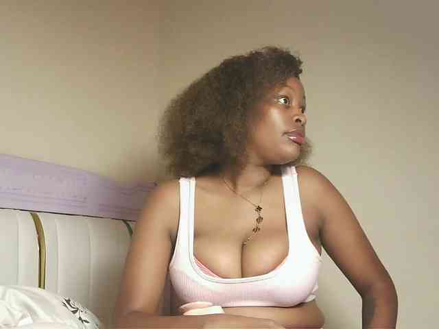 Hot-sexxxy-bitch webcam