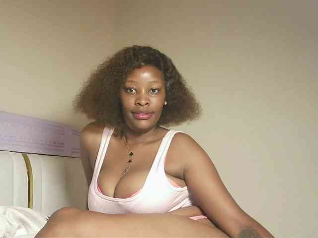 Hot-sexxxy-bitch webcam