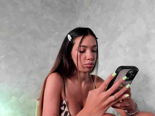 Laylakristal Laylakristal