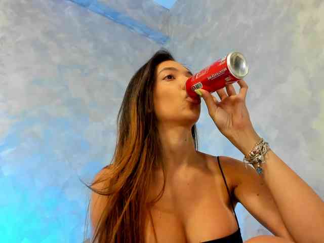 Laylakristal webcam