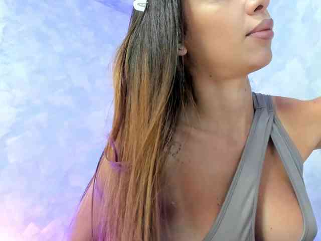 Laylakristal webcam
