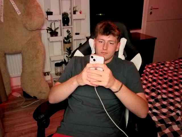 Adam19sub Adam19sub