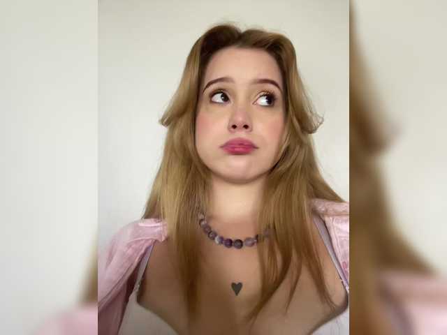 Nikammmm live cam on BongaCams