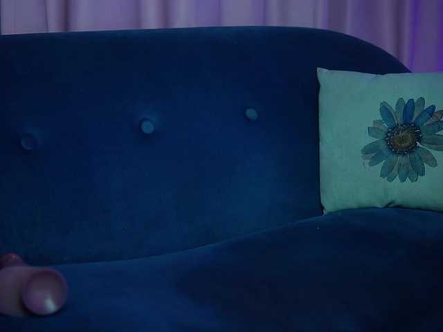 SoniaCoral live cam on BongaCams