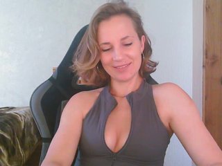 CristaQ Porn Show