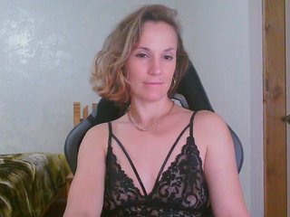 CristaQ Porn Show