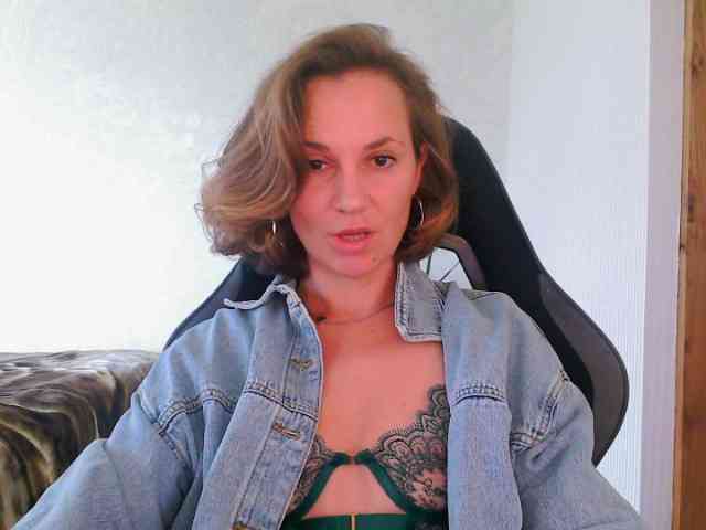 CristaQ webcam
