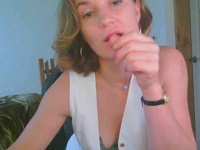 CristaQ webcam