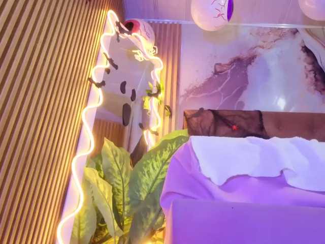 Sofiapalmer-tay live cam on BongaCams