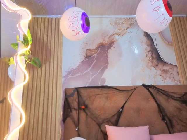 Sofiapalmer-tay live cam on BongaCams