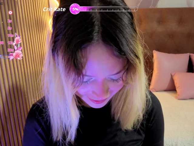 Sofiapalmer-tay live cam on BongaCams