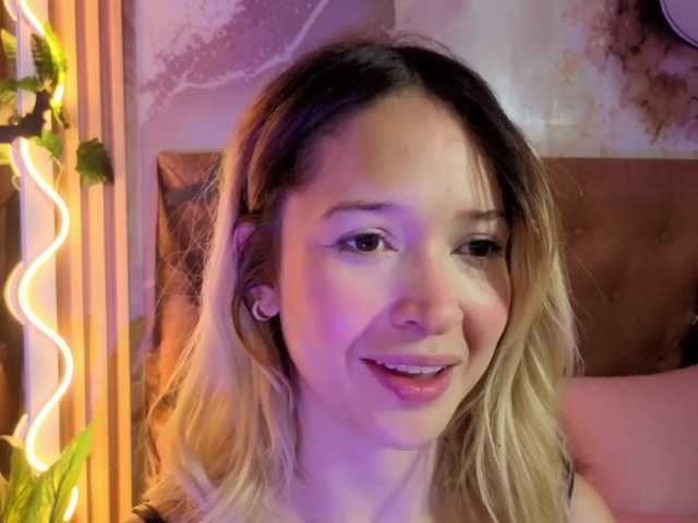 Sofiapalmer-tay