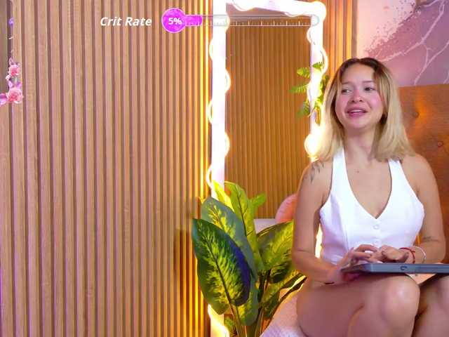 Sofiapalmer-tay