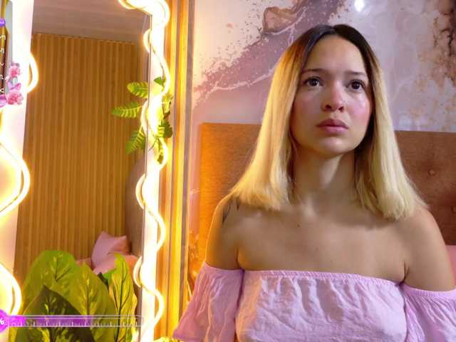 Sofiapalmer-tay