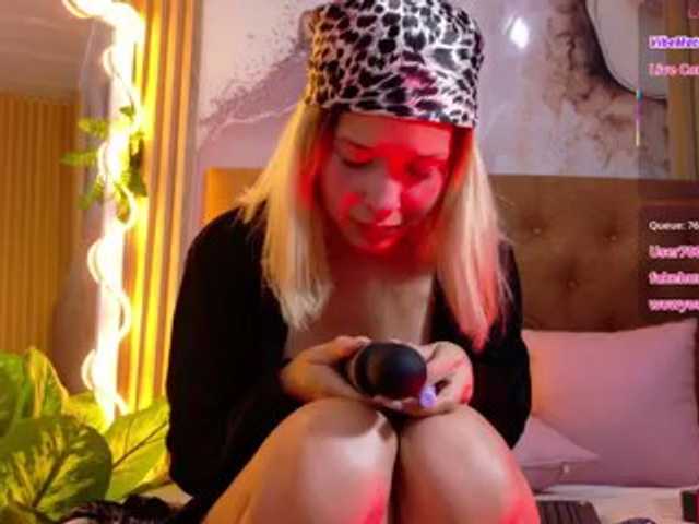 Sofiapalmer-tay live cam on BongaCams