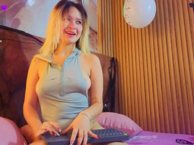 Sofiapalmer-tay live cam preview