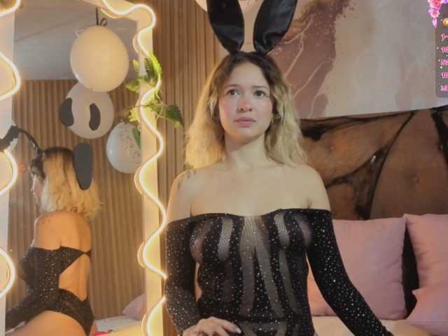 Sofiapalmer-tay live cam on BongaCams