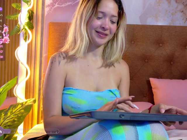 Sofiapalmer-tay