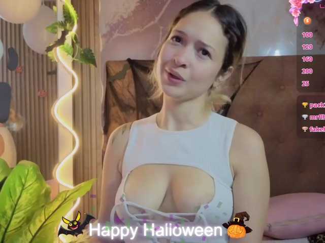 Sofiapalmer-tay live cam on BongaCams