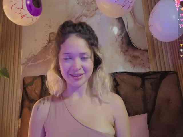 Sofiapalmer-tay
