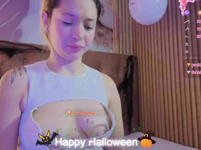 Sofiapalmer-tay