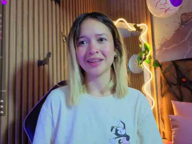 Sofiapalmer-tay