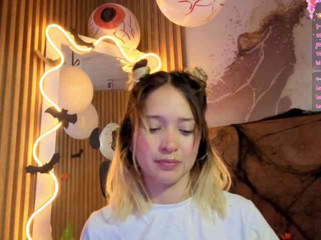 Sofiapalmer-tay