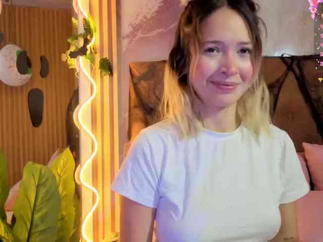 Sofiapalmer-tay