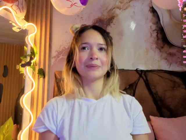 Sofiapalmer-tay
