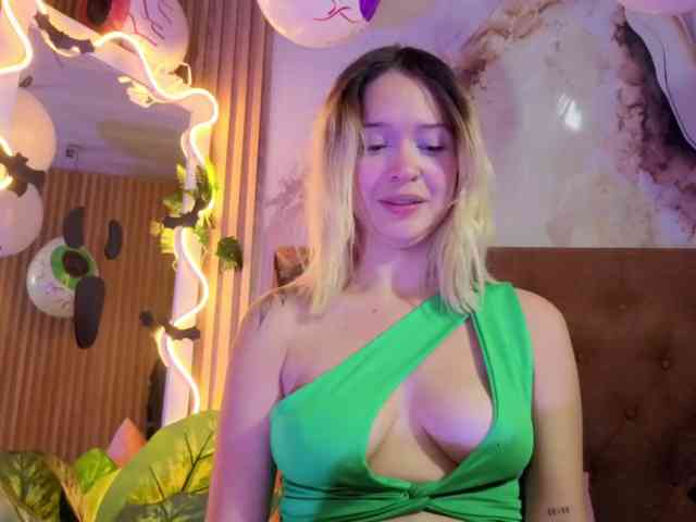 Sofiapalmer-tay Sofiapalmer-tay