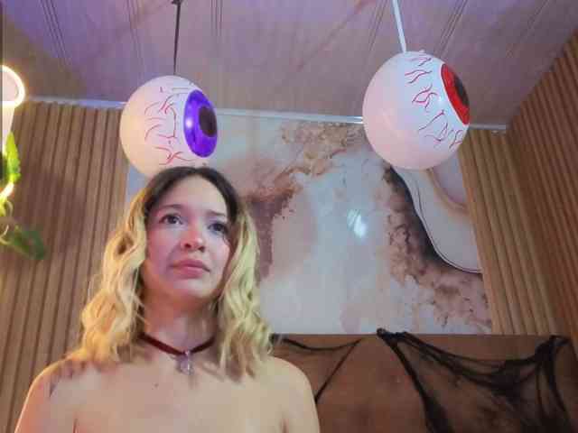 Sofiapalmer-tay webcam