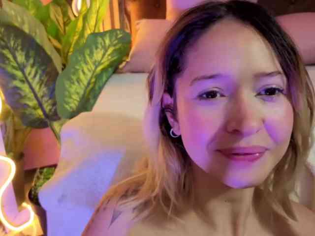Sofiapalmer-tay