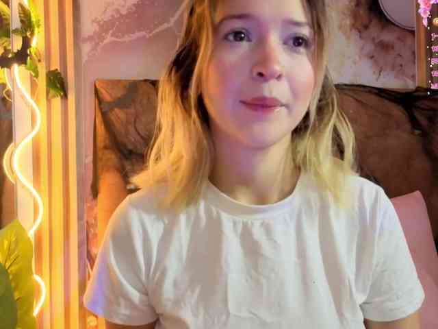 Sofiapalmer-tay