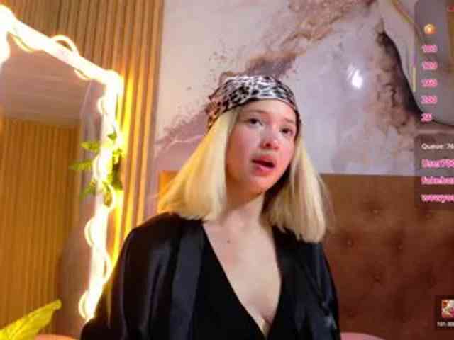 Sofiapalmer-tay