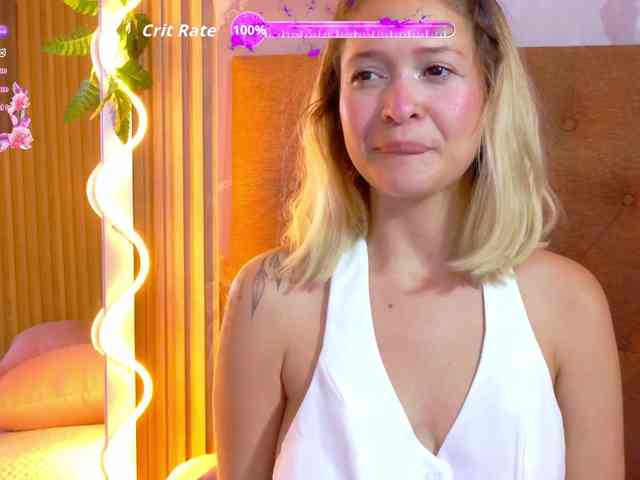 Sofiapalmer-tay