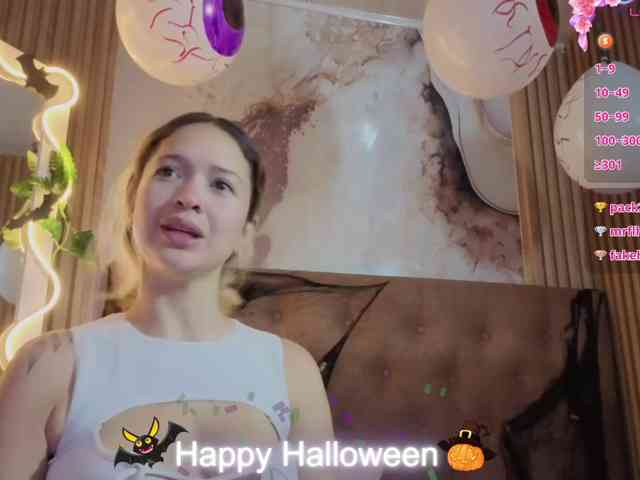 sofiapalmer-tay's live room