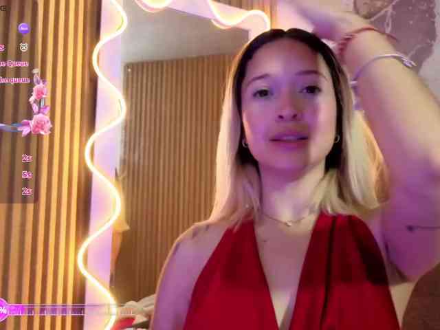 Sofiapalmer-tay webcam