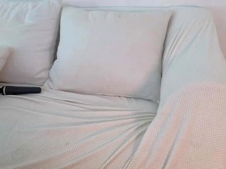 Alinnaa Porn Show