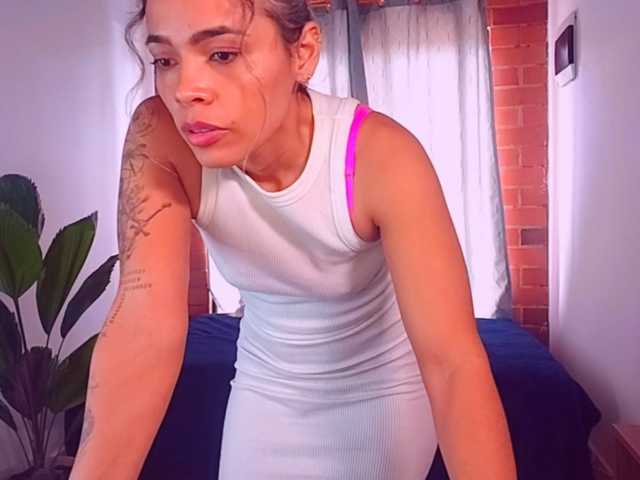 SashaKleinOF live cam preview