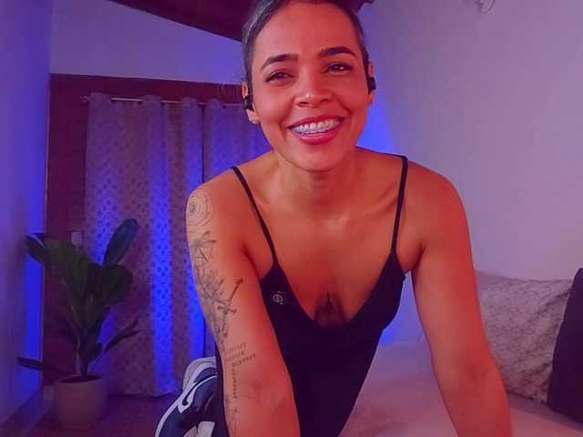SashaKlein-xo live cam on BongaCams