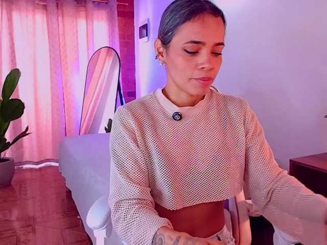 SashaKlein-xo live cam on BongaCams