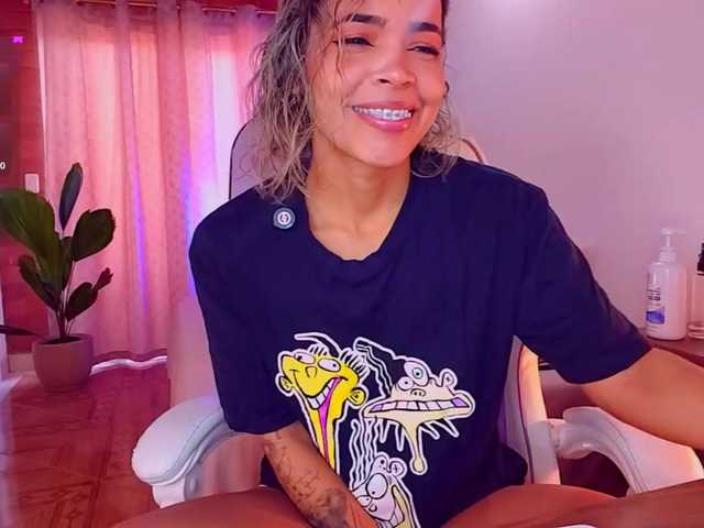 SashaKlein-xo live cam on BongaCams