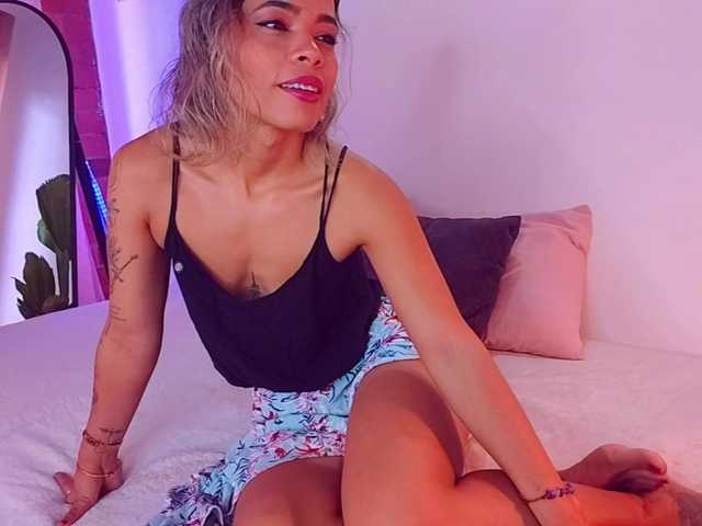 SashaKlein-xo live cam on BongaCams