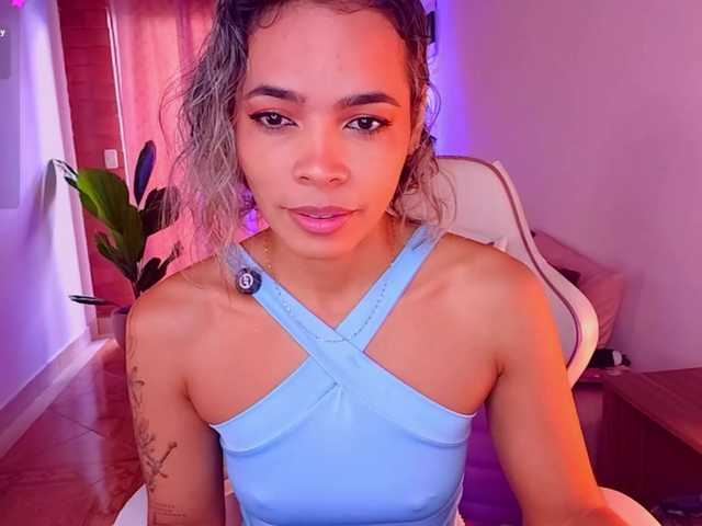 SashaKlein-xo live cam on BongaCams