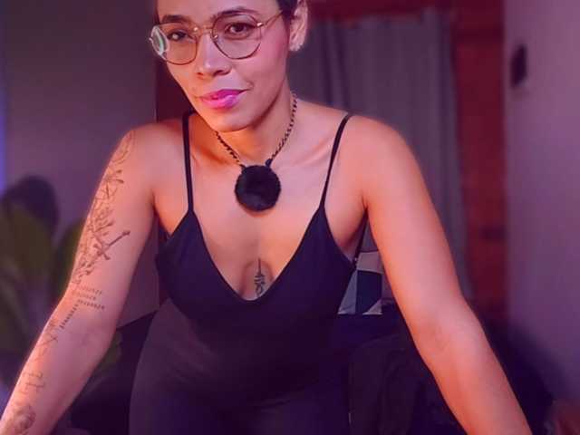 SashaKlein-xo live cam on BongaCams